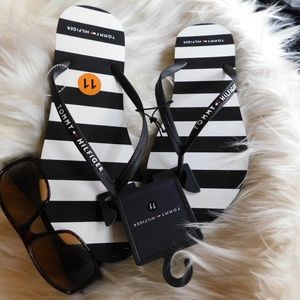 WOMEN’S TOMMY HILFIGER FLIP FLOPS SANDALS